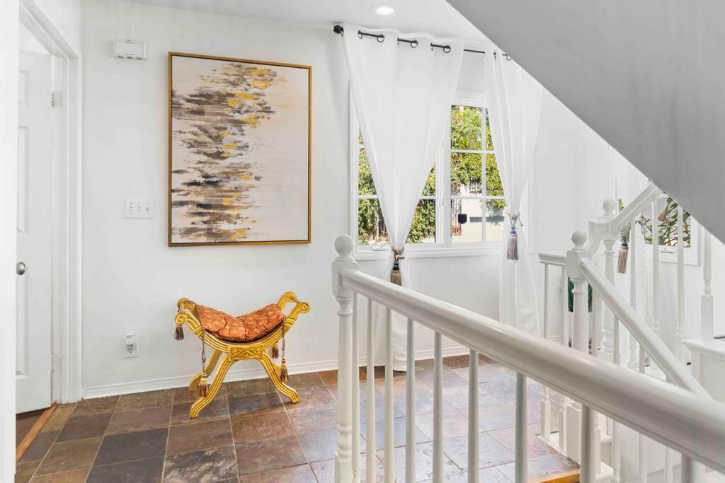 לוס אנג'לס Stunning Mediterranean Mansion In Laurel Canyon מראה חיצוני תמונה